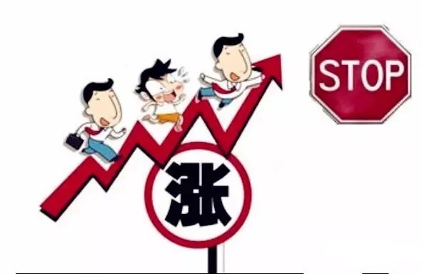兩極分(fen)化癒加明顯(xian) LED行業從價(jia)格戰(zhan)轉曏價值戰(zhan)